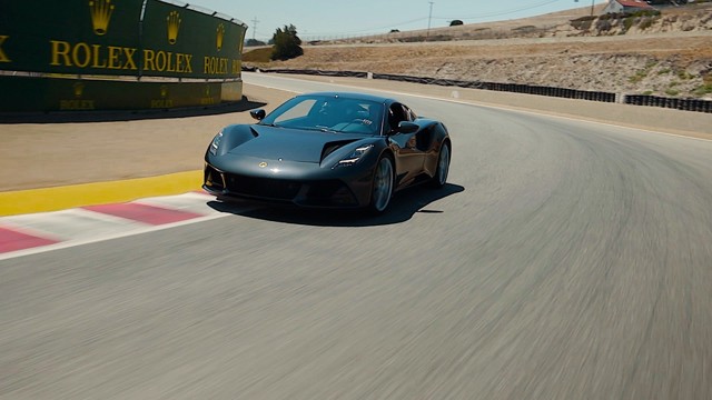 Lotus Emira Foto 1