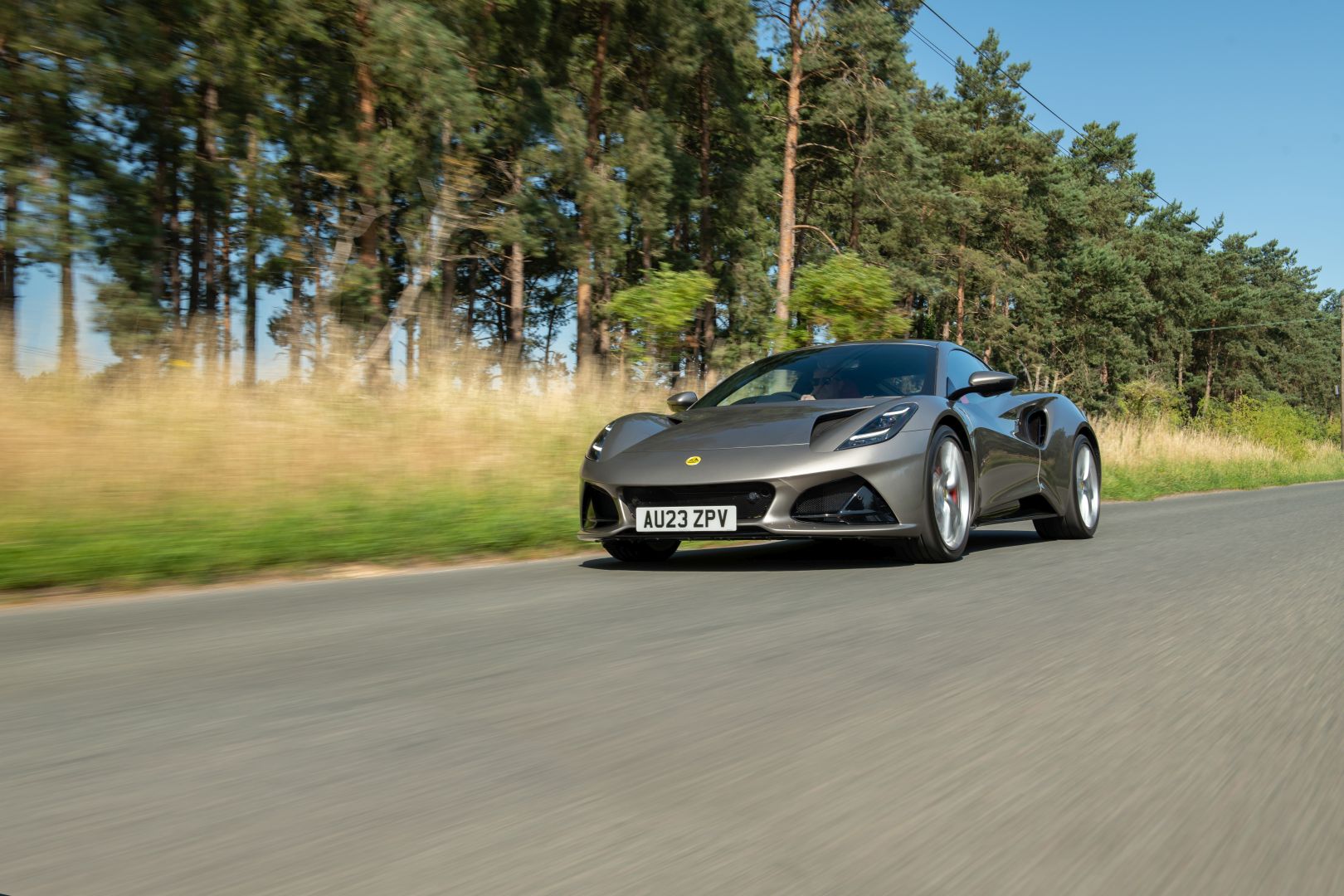 Lotus Emira photo 58