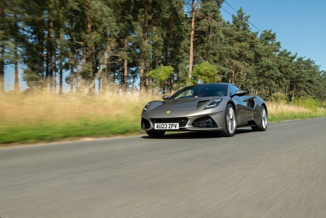 Lotus Emira Foto 58