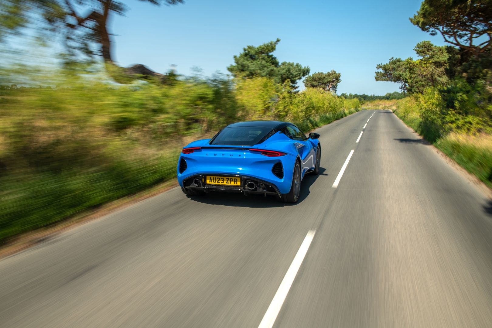 Lotus Emira photo 73