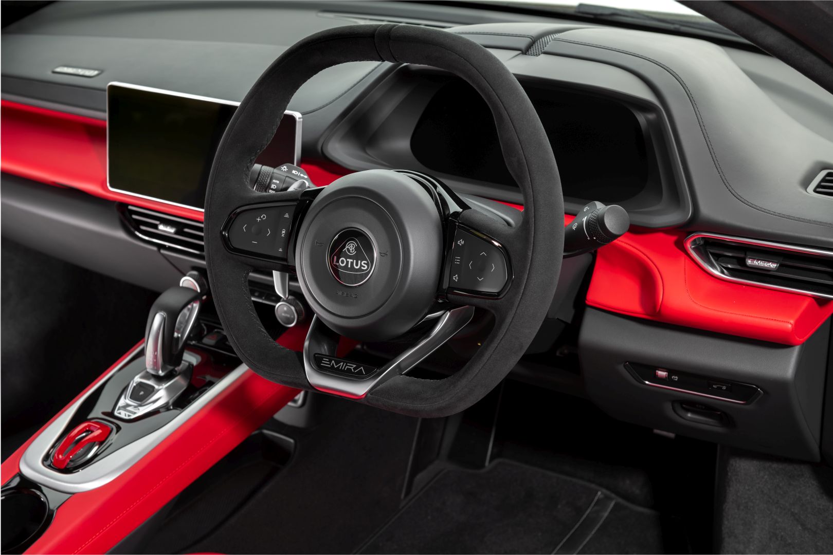 Lotus Emira photo 86