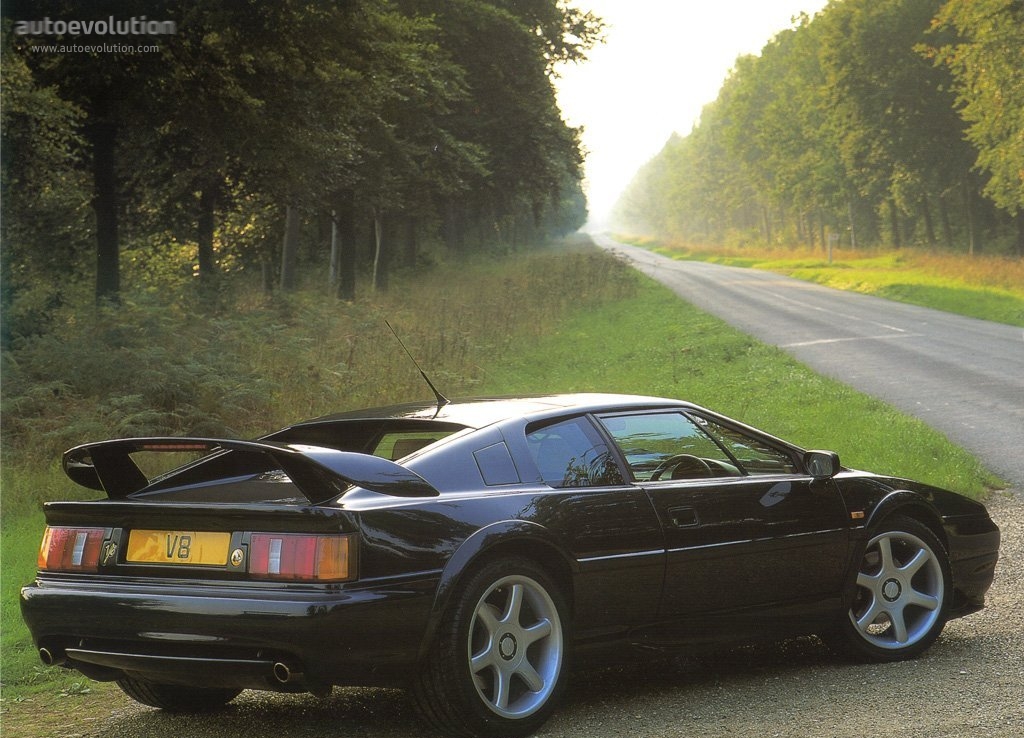Lotus Esprit photo 18