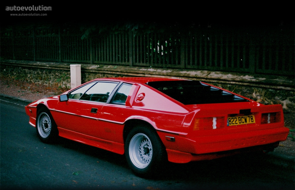 Lotus Esprit photo 19