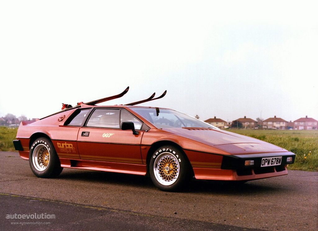 Lotus Esprit photo 3