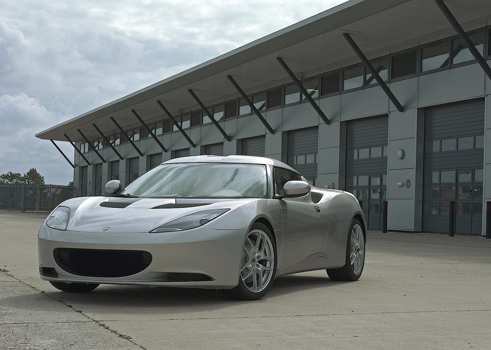 Lotus Evora photo 37