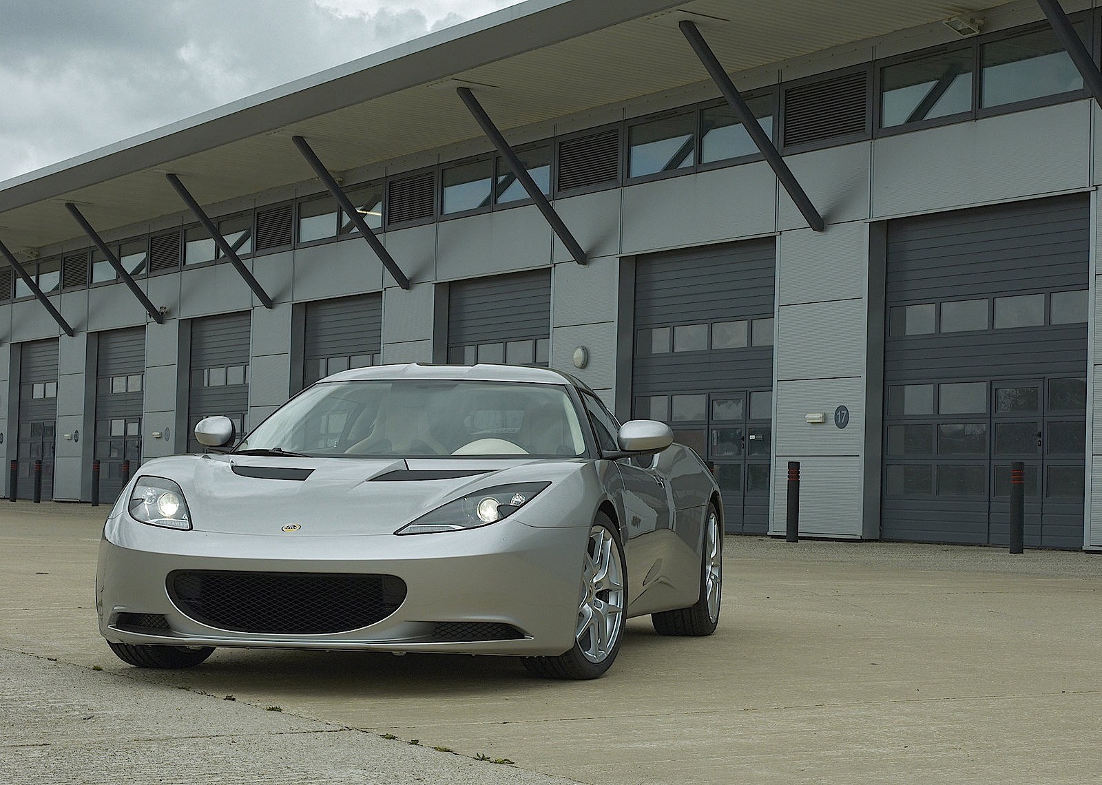 Lotus Evora photo 38