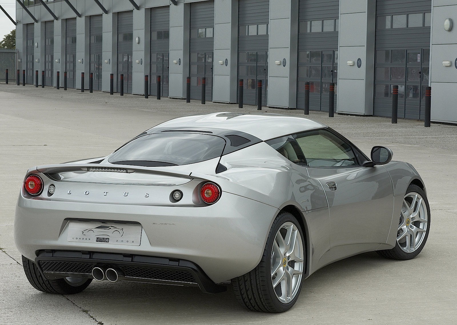 Lotus Evora photo 43