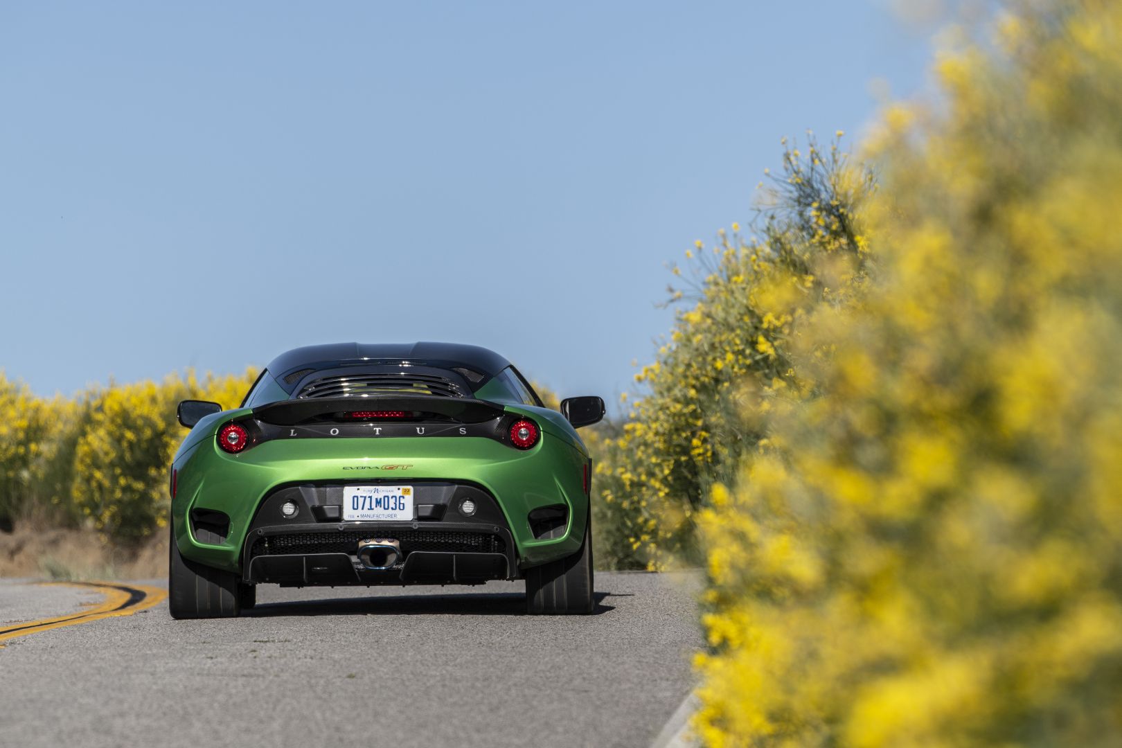 Lotus Evora photo 5