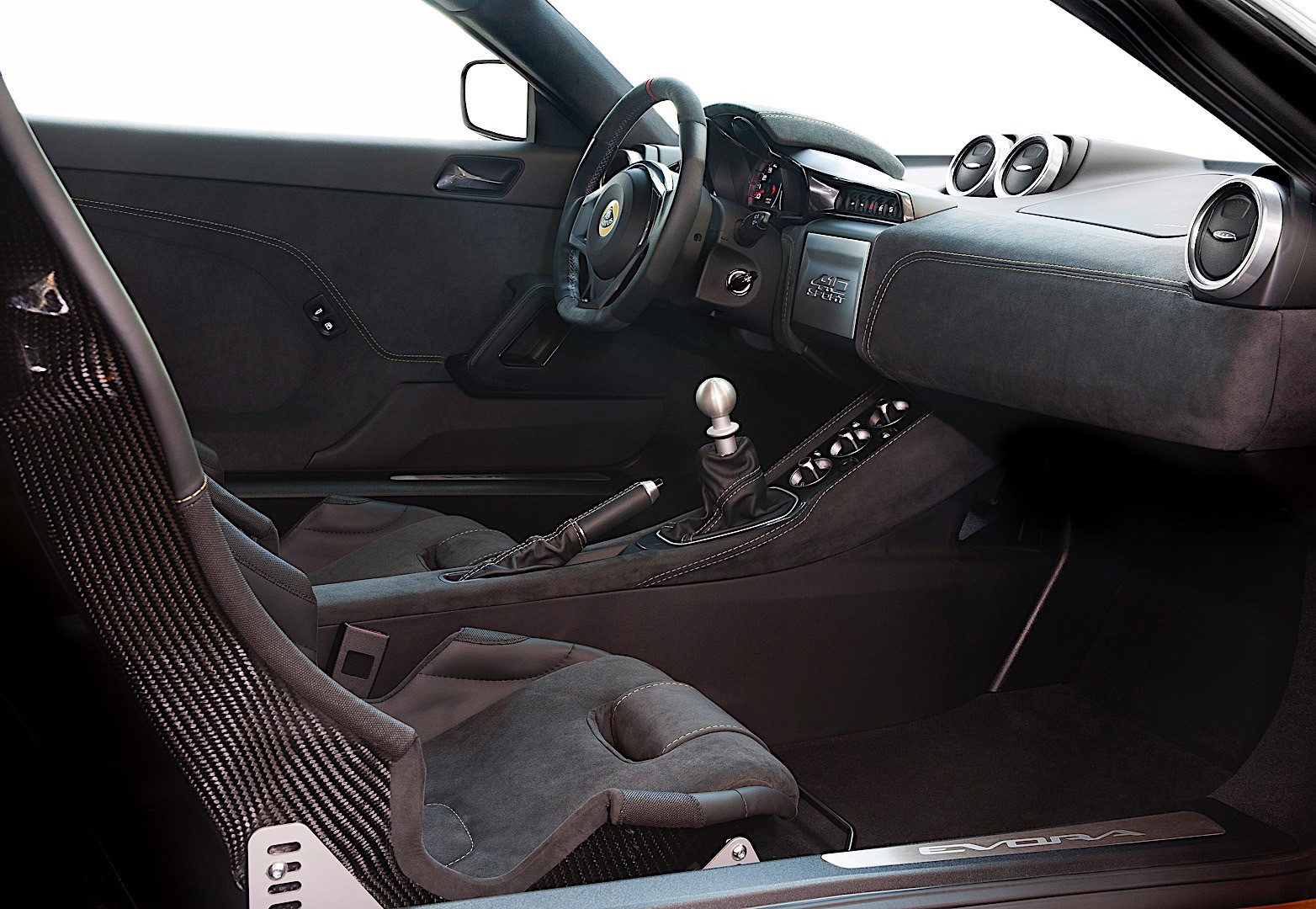 Lotus Evora photo 17