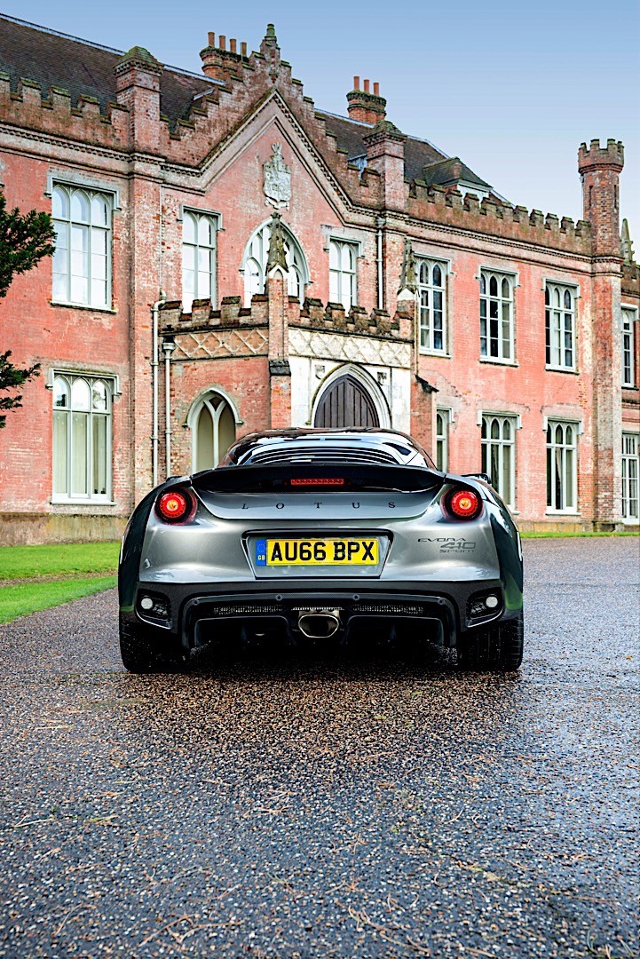 Lotus Evora photo 9