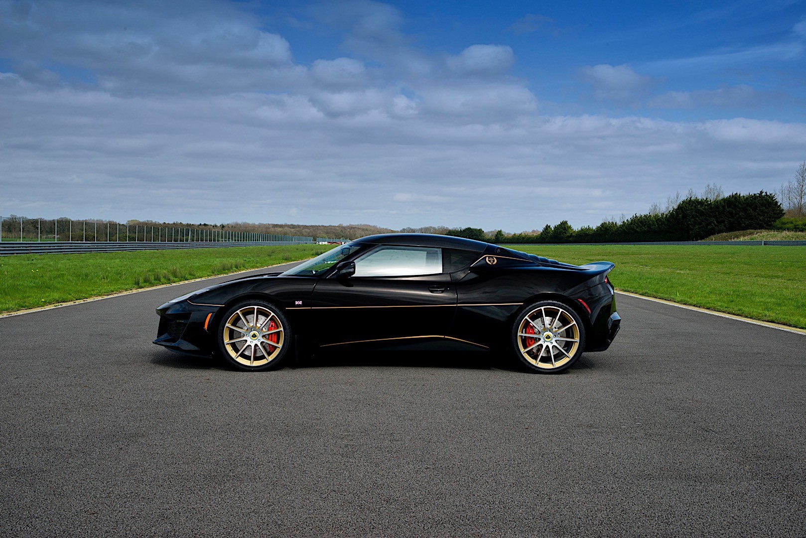 Lotus Evora photo 10