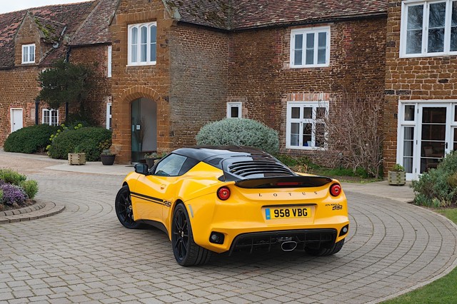 Lotus Evora photo 4