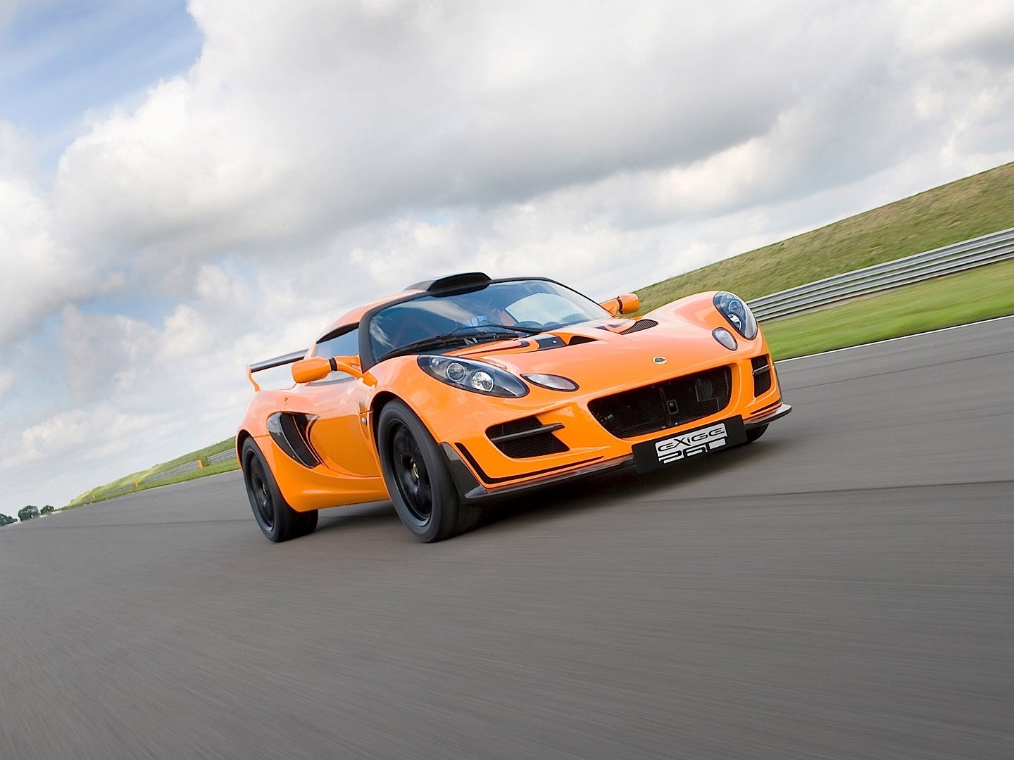 Lotus Exige photo 21