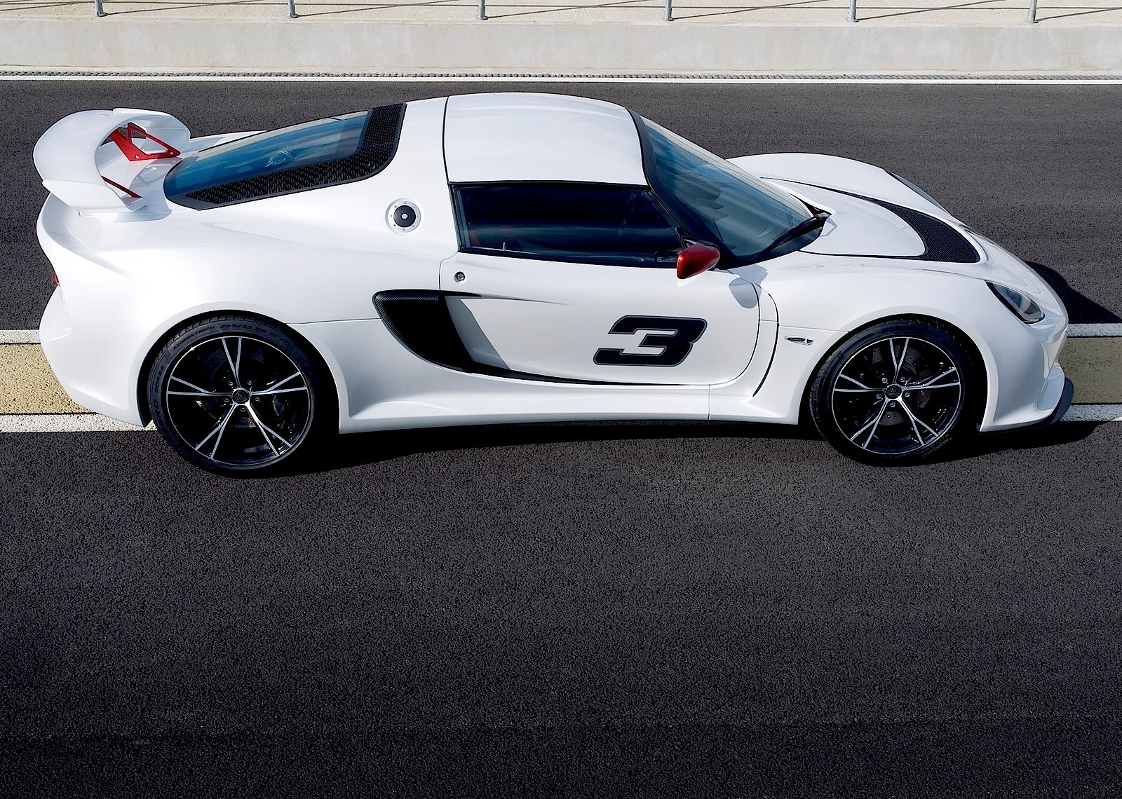 Lotus Exige photo 26