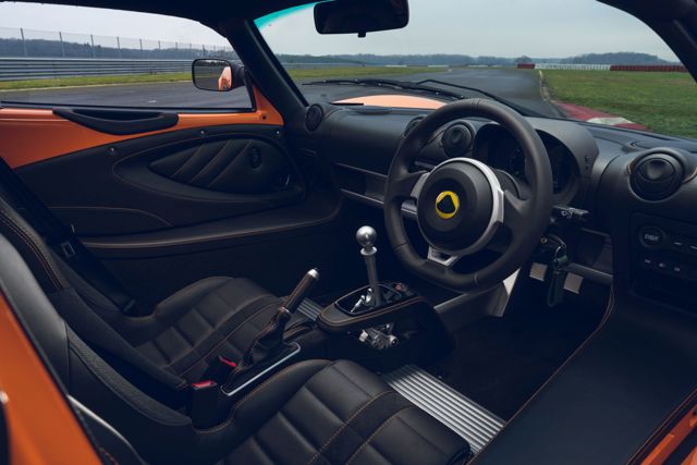 Lotus Exige photo 36