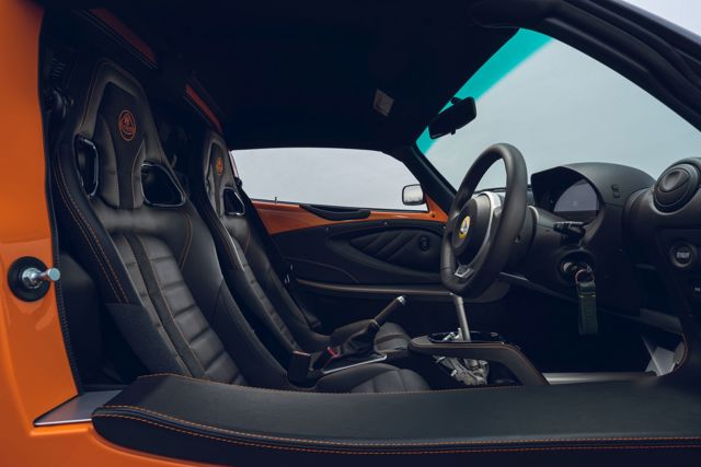 Lotus Exige photo 37