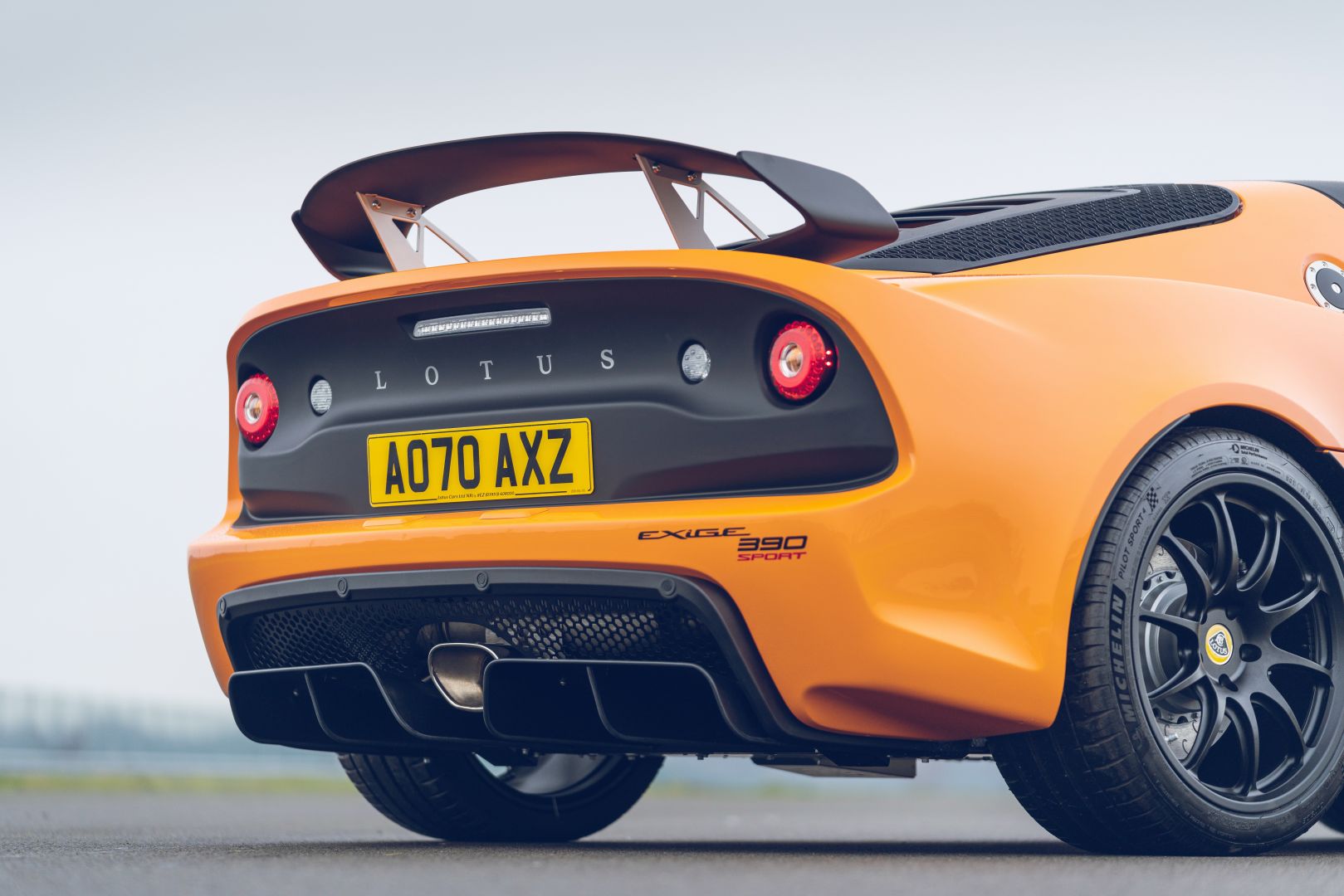 Lotus Exige photo 17