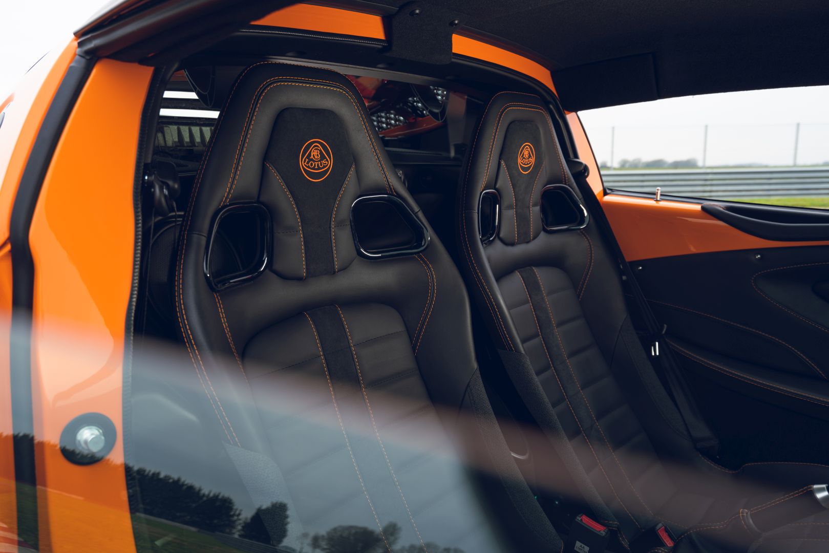 Lotus Exige photo 38