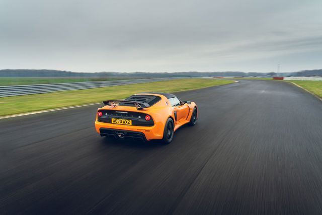 Lotus Exige photo 27