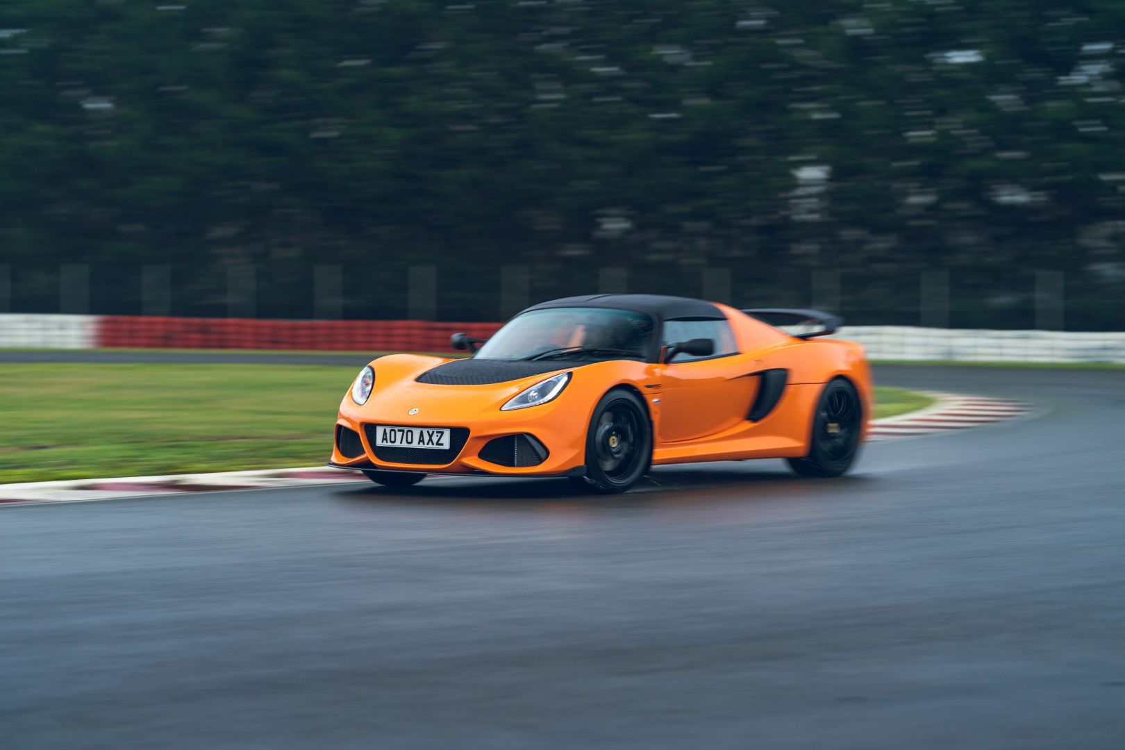 Lotus Exige photo 28
