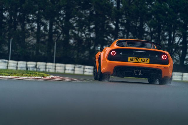 Lotus Exige photo 29