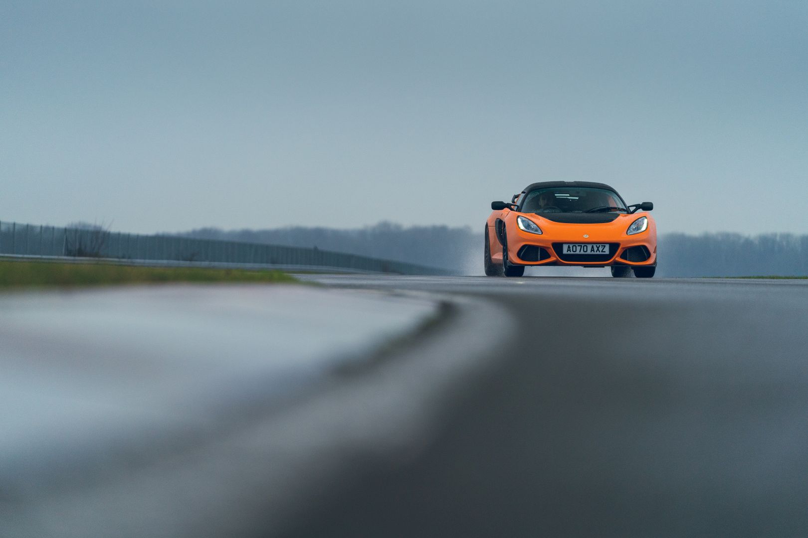 Lotus Exige photo 30