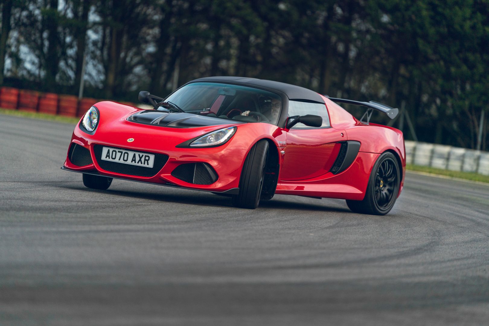 Lotus Exige photo 26