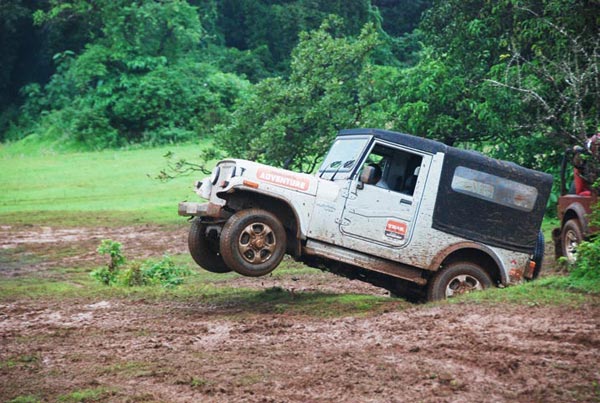 Mahindra Thar photo 2