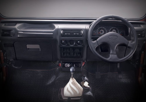 Mahindra Thar photo 17