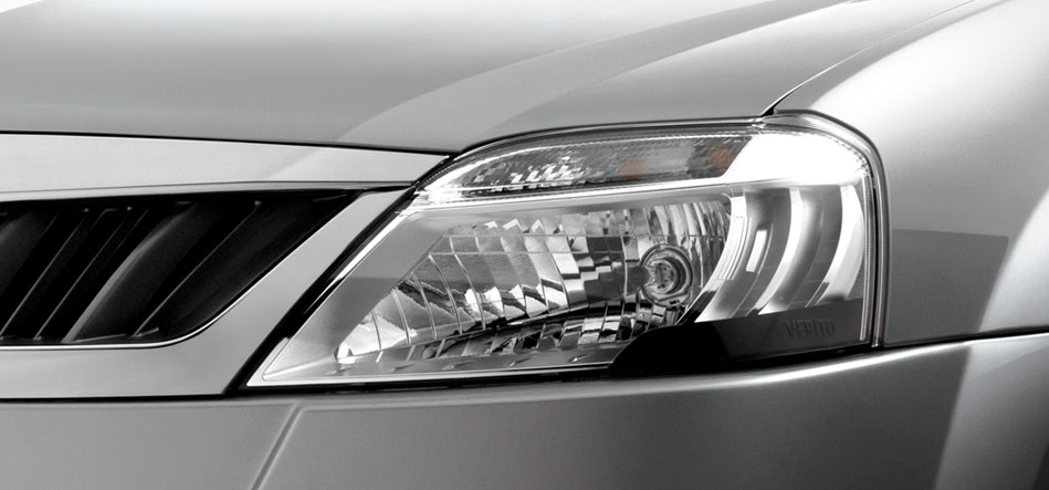 Mahindra Verito photo 10