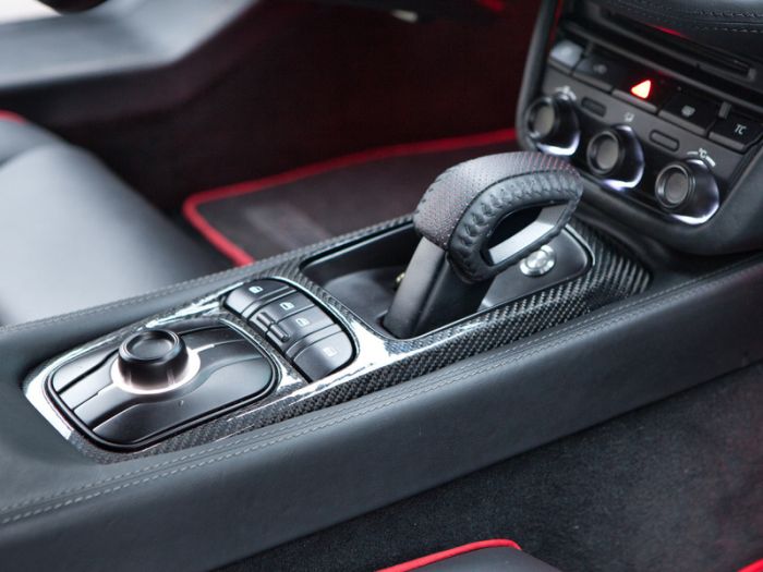 Marussia B2 photo 12