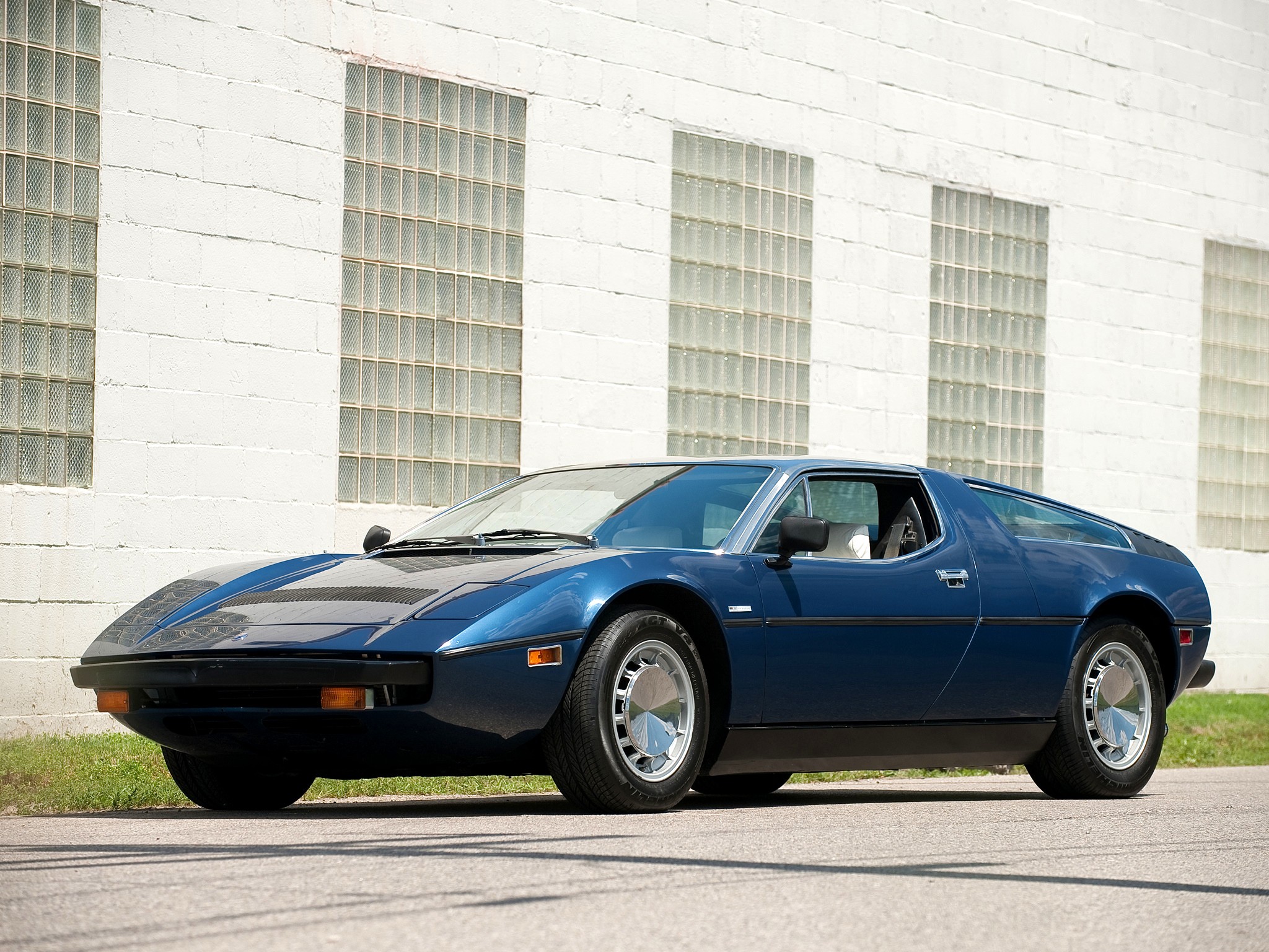 Maserati Bora photo 10