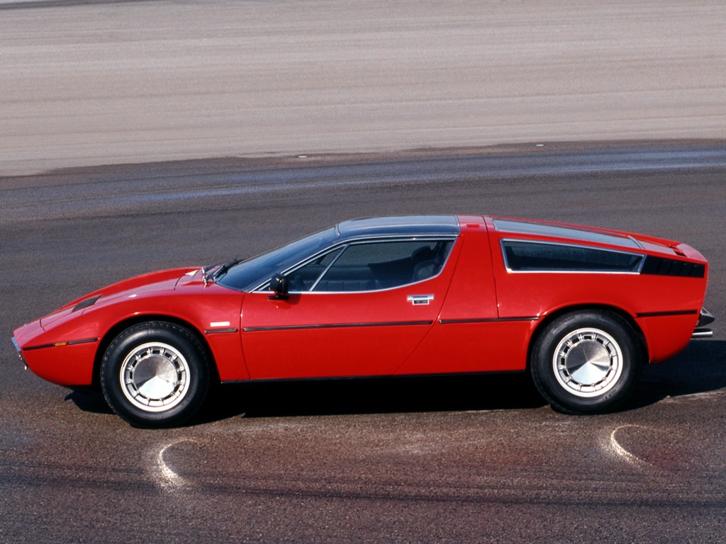Maserati Bora photo 14