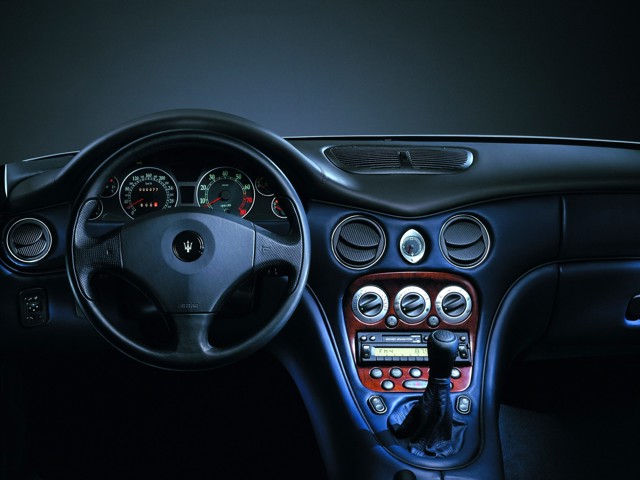 Maserati Coupe photo 45