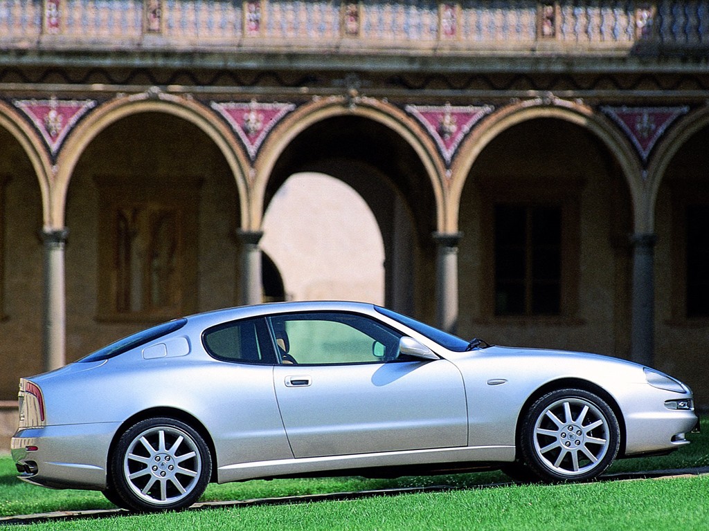 Maserati Coupe photo 19