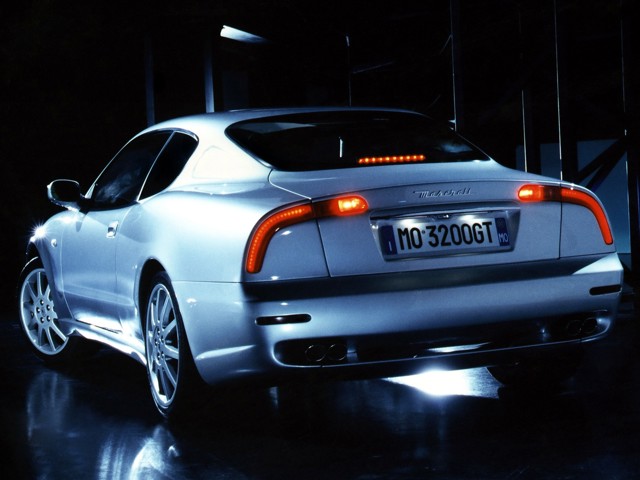 Maserati Coupe photo 27