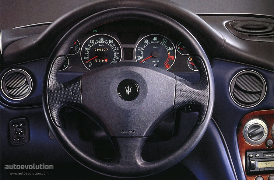 Maserati Coupe photo 43