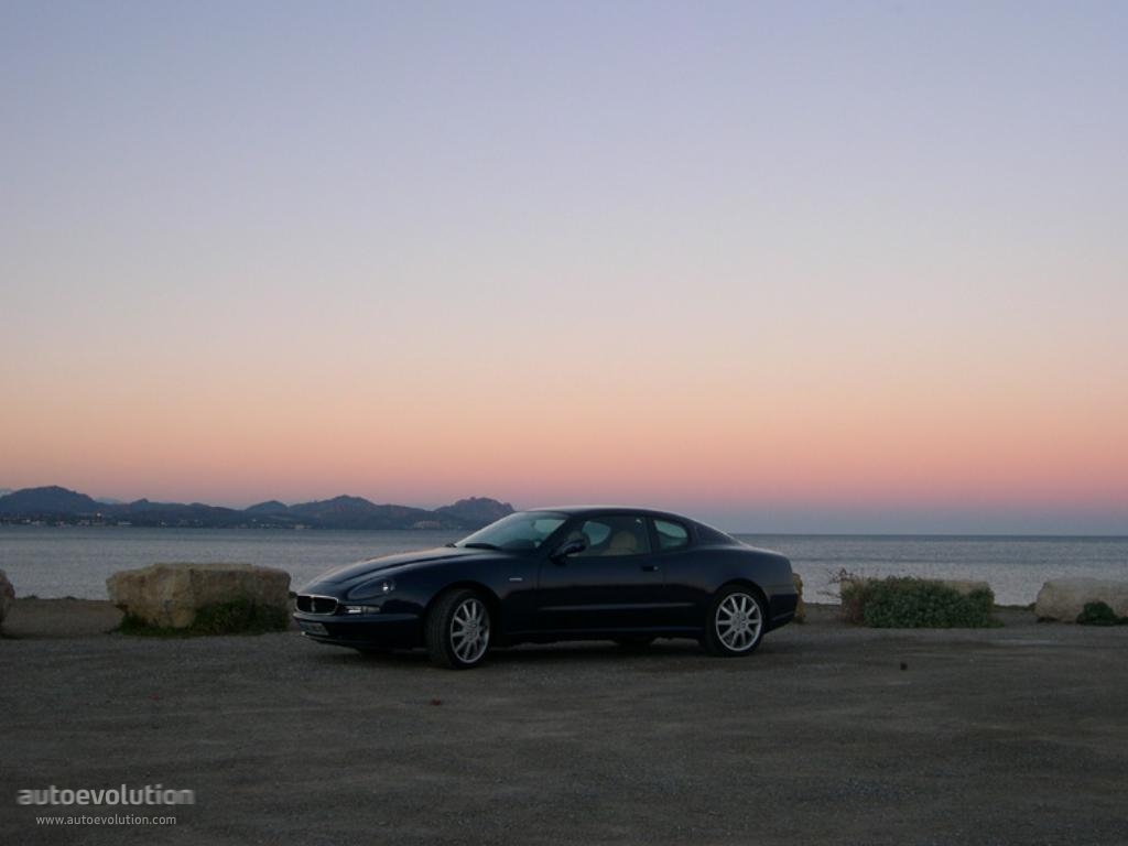Maserati Coupe photo 4