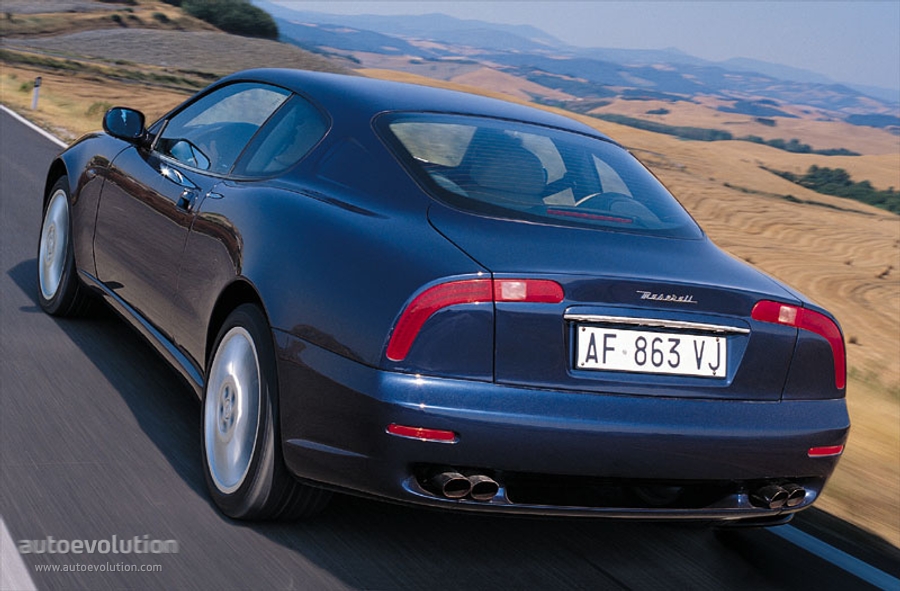 Maserati Coupe photo 7