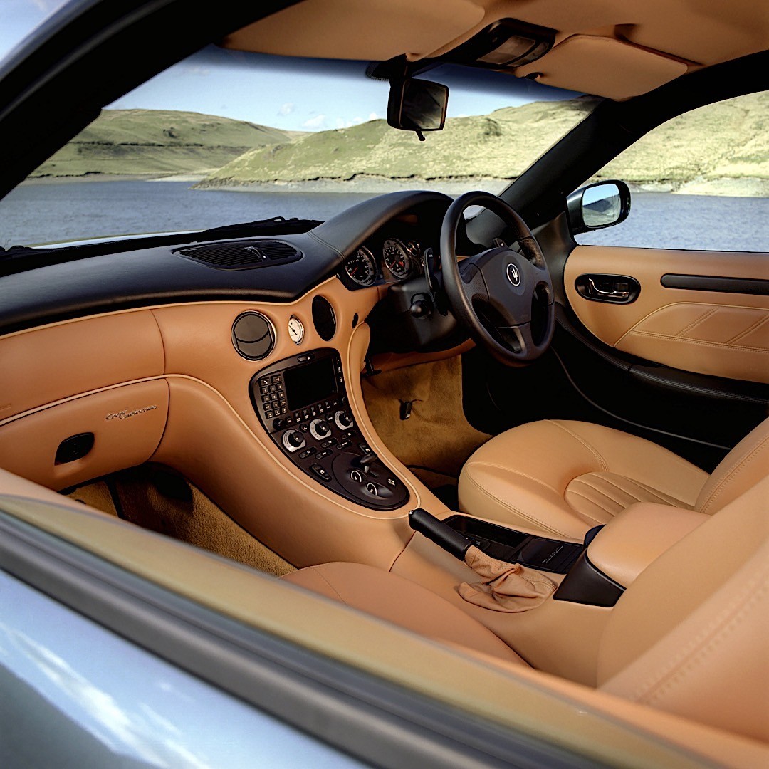 Maserati Coupe photo 30