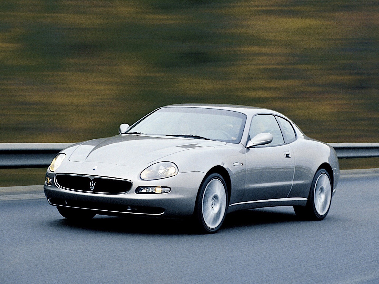 Maserati Coupe photo 16