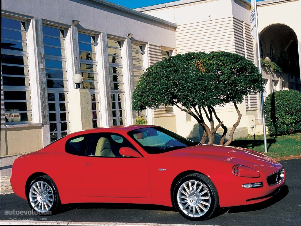 Maserati Coupe photo 6