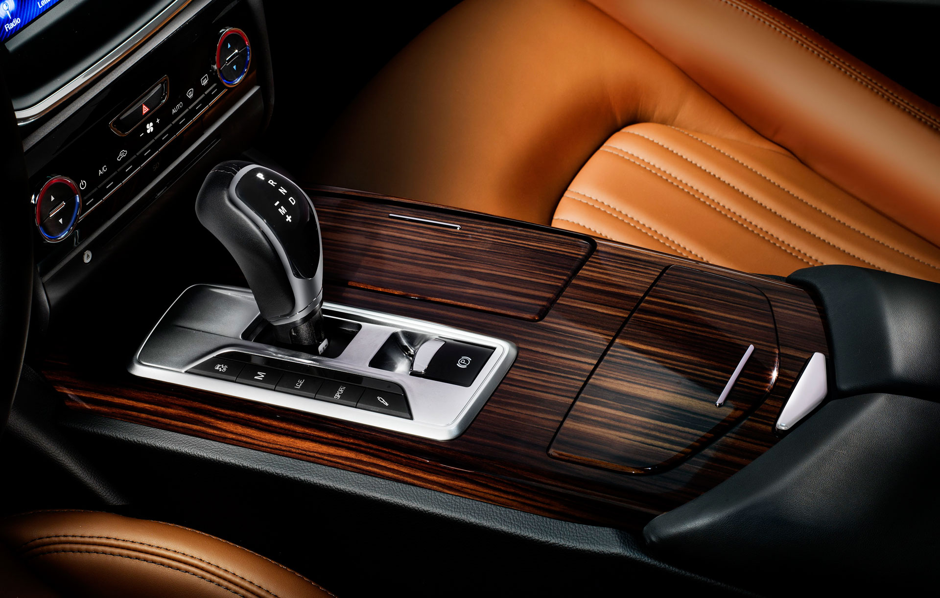 Maserati Ghibli photo 48