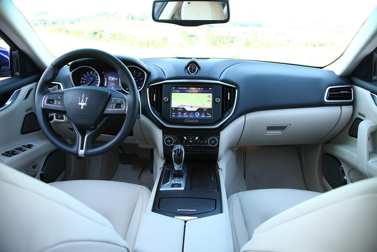 Maserati Ghibli photo 55