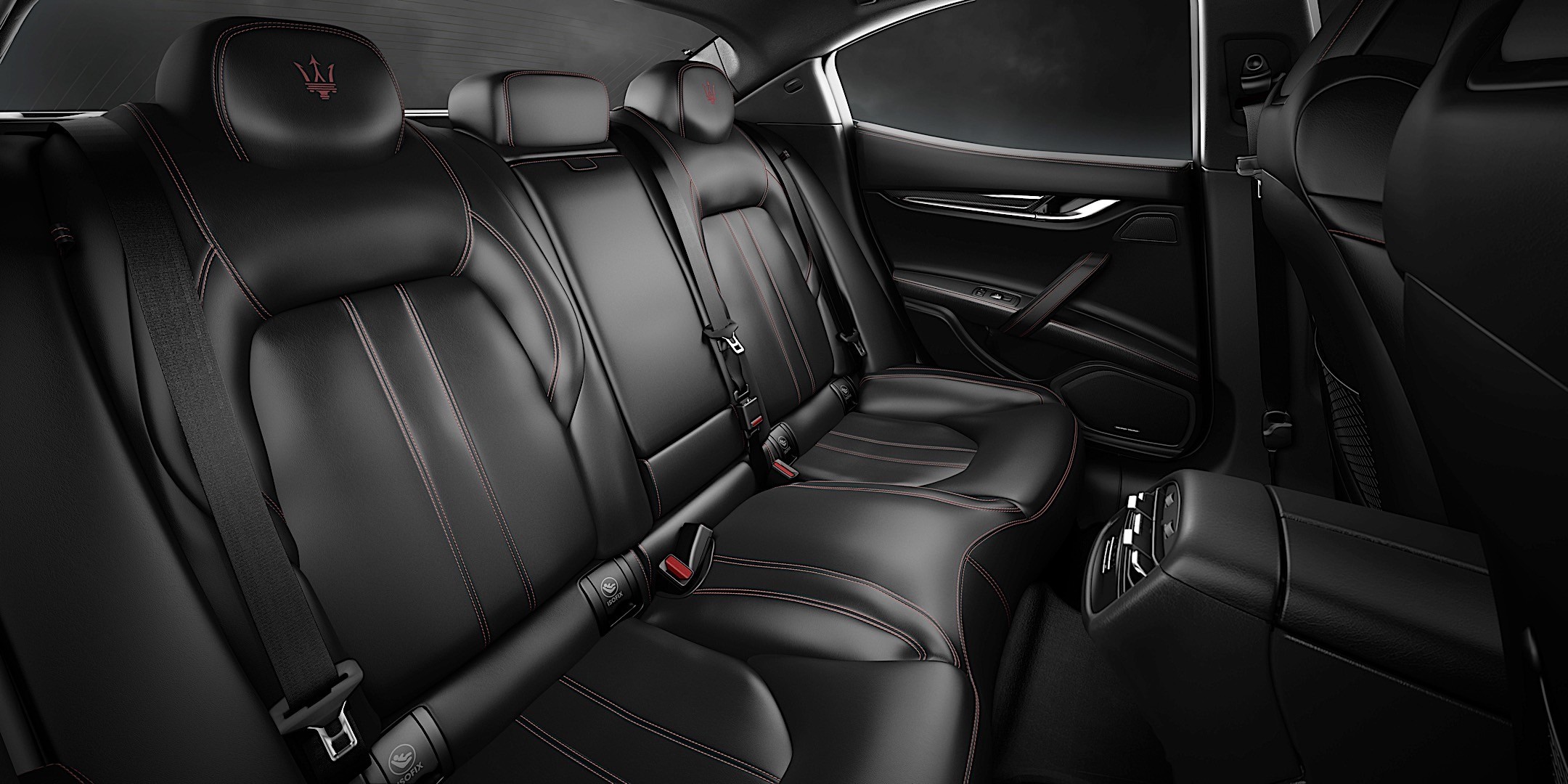 Maserati Ghibli photo 10