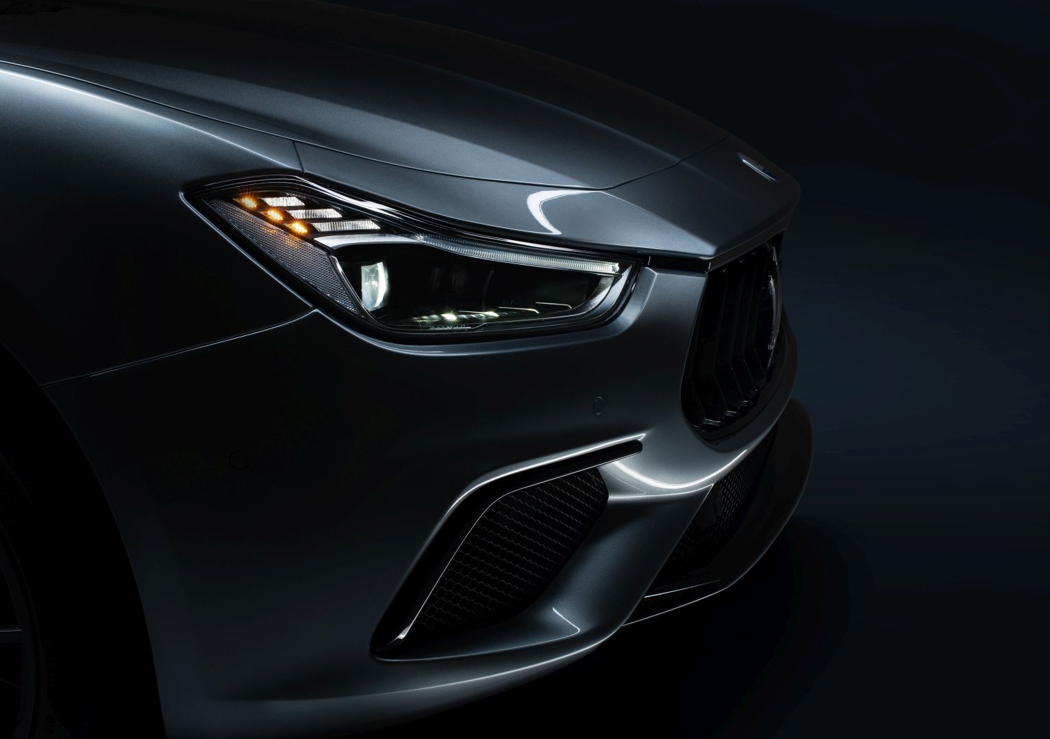 Maserati Ghibli photo 9