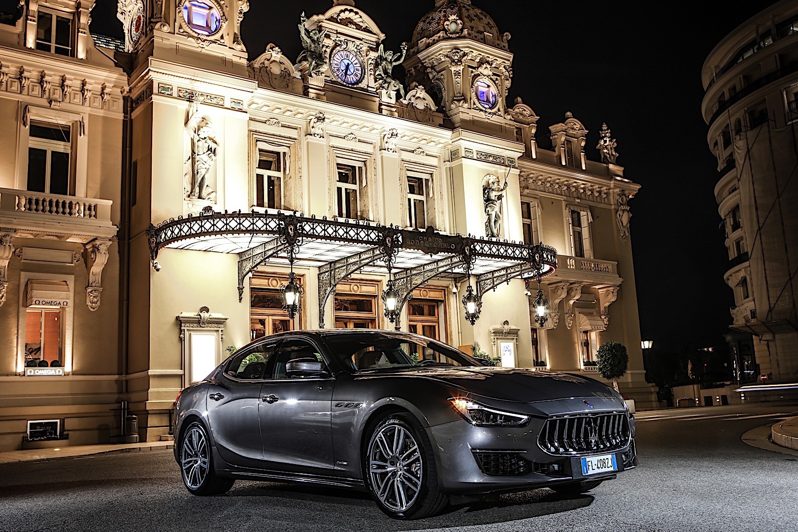 Maserati Ghibli photo 11