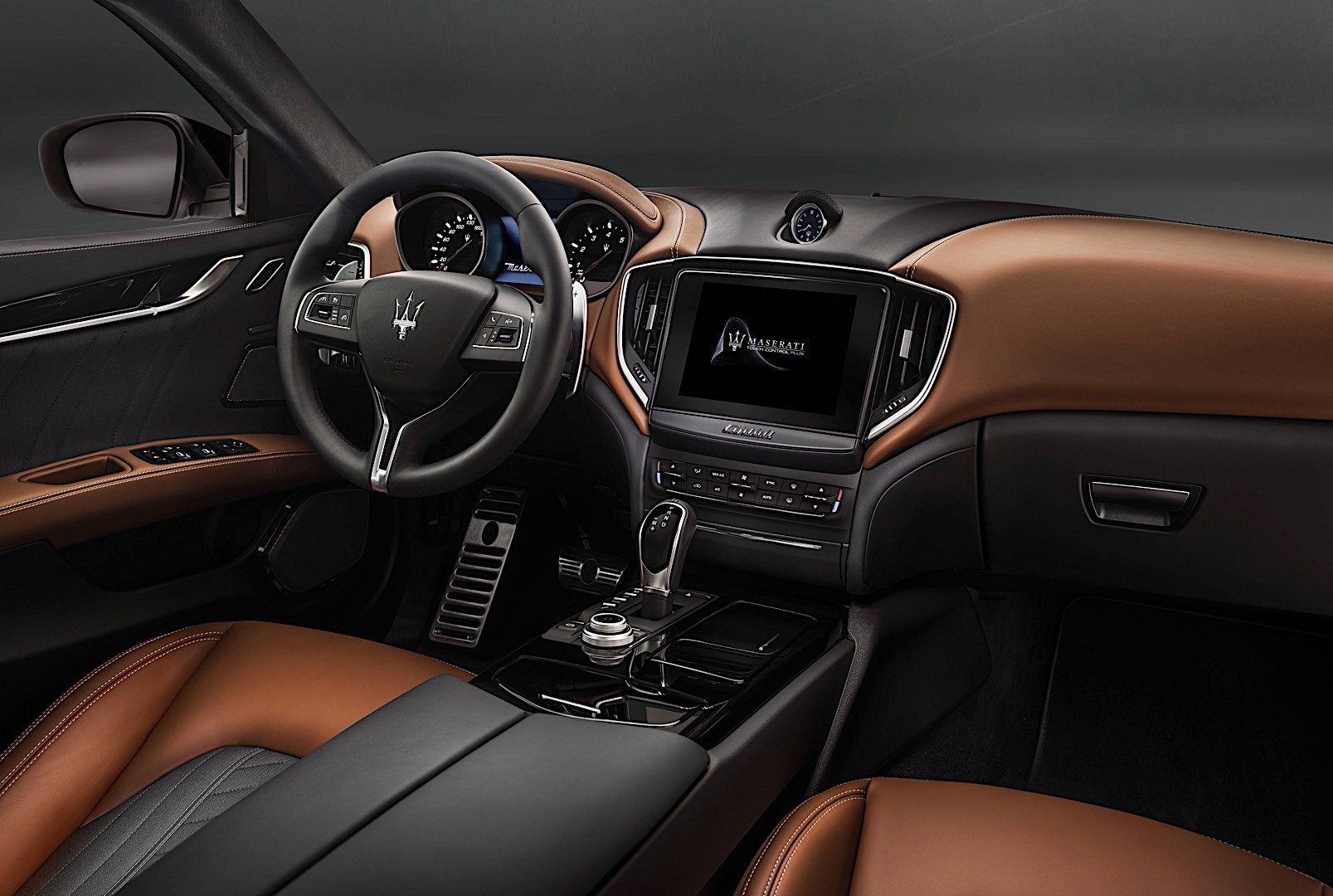 Maserati Ghibli photo 43