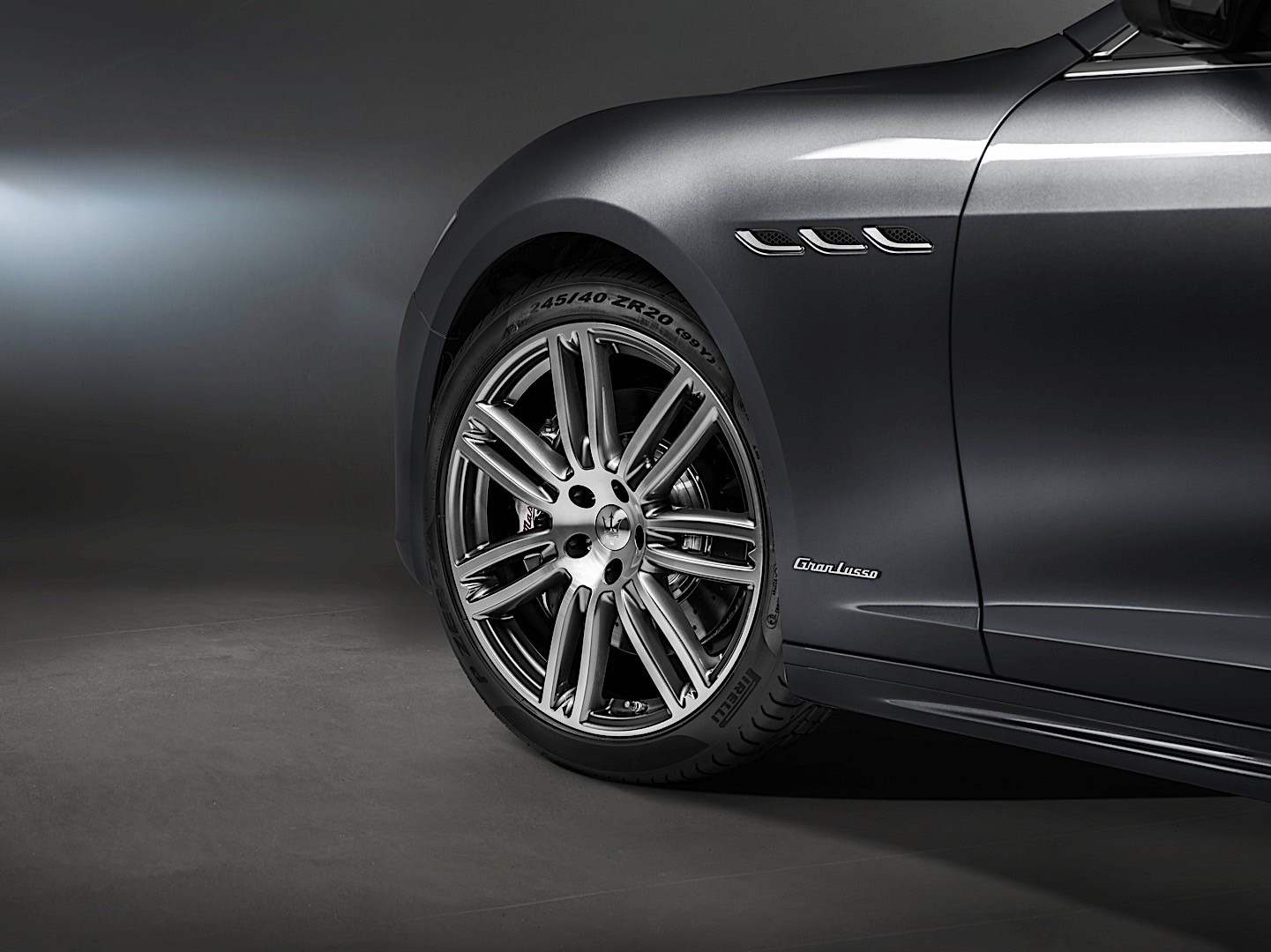 Maserati Ghibli photo 19