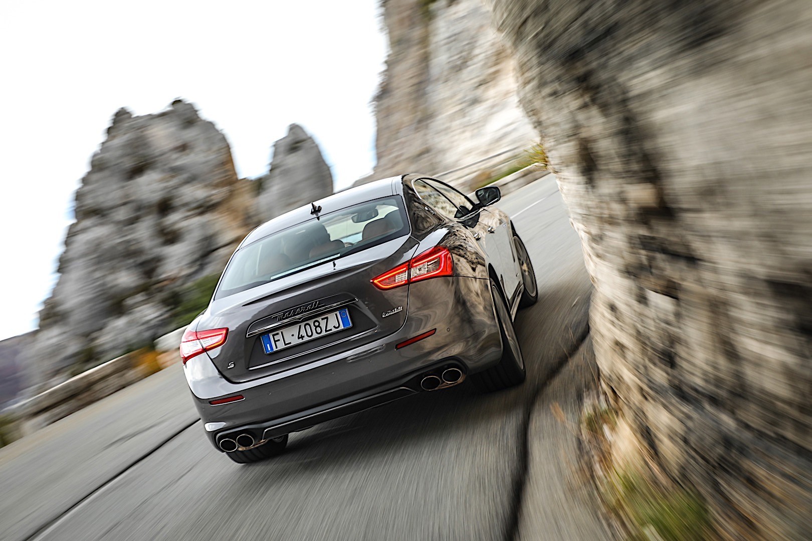 Maserati Ghibli photo 22